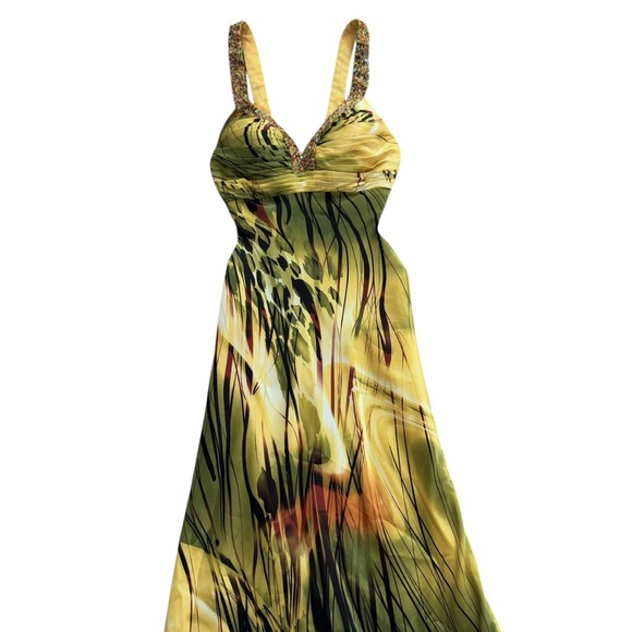 Faviana Couture Tropical Gown Size 2 Cutout Back Beaded Embellished Formal Prom - Picture 6 of 16